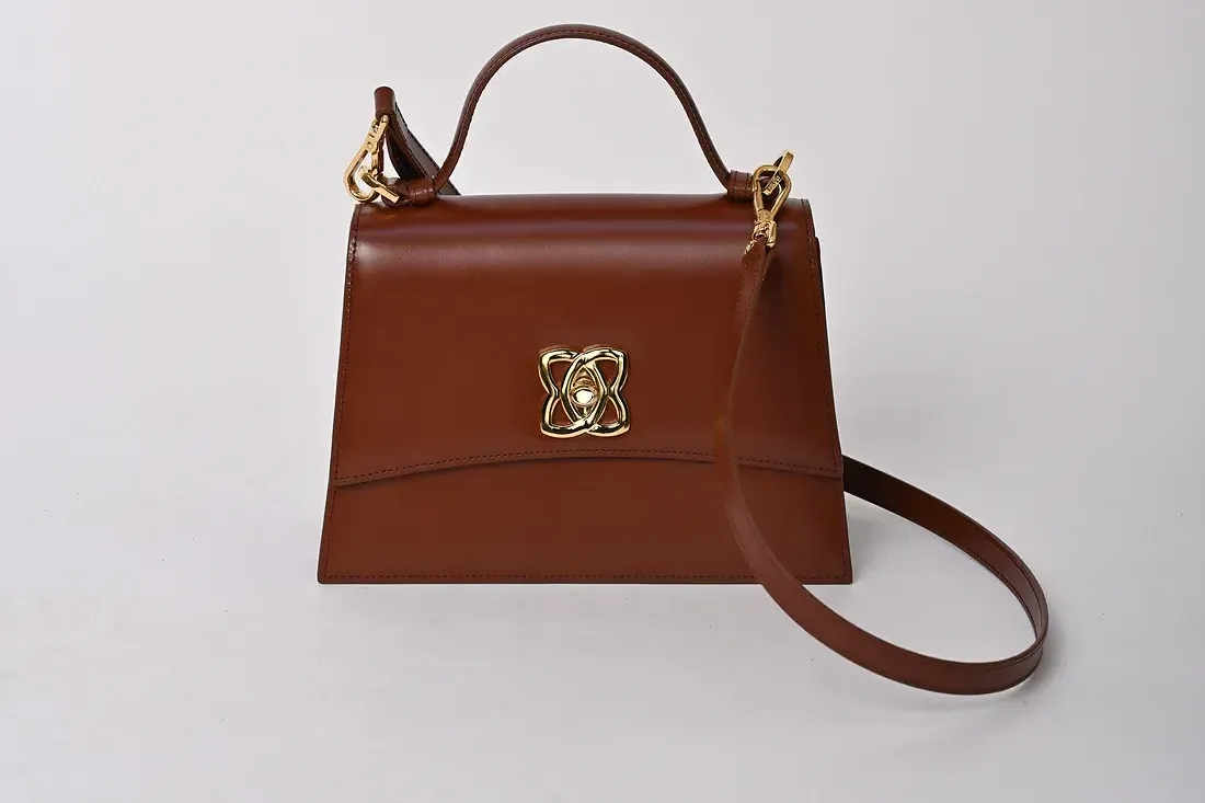 limportance-de-choisir-le-bon-cuir-pour-les-sacs-les-chaussures-et-les-ceintures